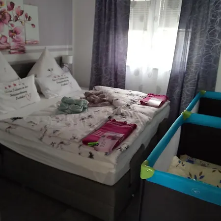 5 Sterne Mit 2 Schlafzimmer, 2 Baeder, Badewanne Und Eigener Infrarotsauna Διαμέρισμα Arnbruck
