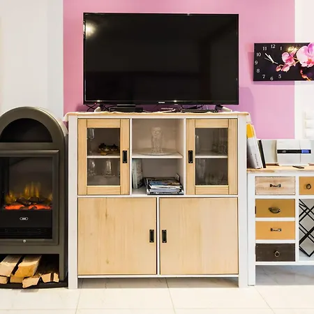 Διαμέρισμα 5 Sterne Mit 2 Schlafzimmer, 2 Baeder, Badewanne Und Eigener Infrarotsauna