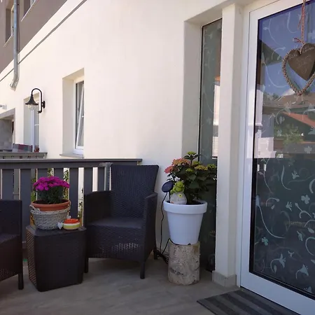 Apartment 5 Sterne Mit 2 Schlafzimmer, 2 Baeder, Badewanne Und Eigener Infrarotsauna Arnbruck